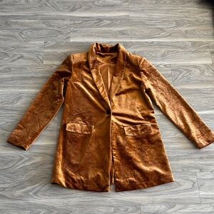 Velvet Blazer in Rich Brown